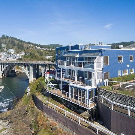 Channel House Depoe Bay Exterior photo